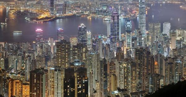 این شهر دارای بیشترین تعداد افراد ثروتمند است Hong Kong
